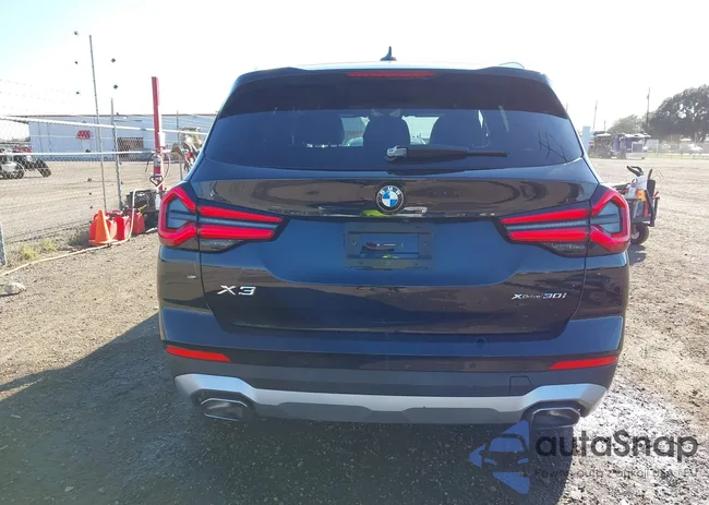 5UX53DP06R9U82491: 44030868