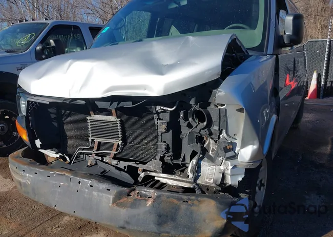 1GAWGPFG3B1122862: 44030879