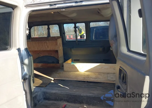 1GAWGPFG3B1122862: 44030879