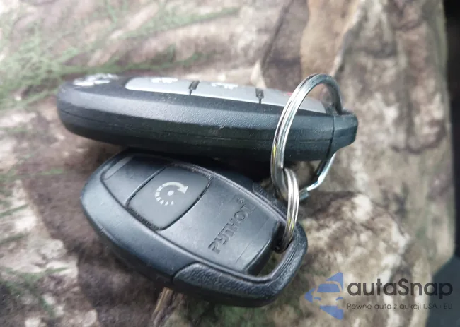 5N1AR2MM5EC693152: 44030921