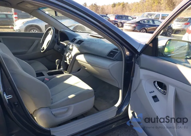 4T1BE46K98U781773: 44030966