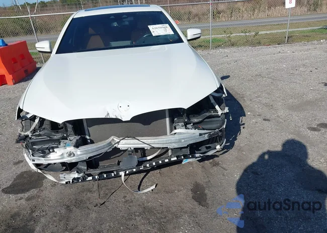 WBAJE5C52JWA92513: 44030968