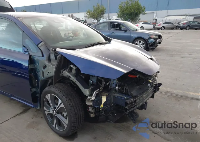 1N4AZ1CV9NC555029: 44031055