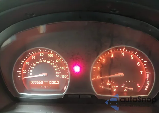 WBXPC93418WJ04713: 44031172