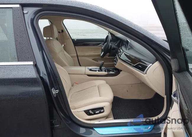 WBA7F2C51GG420333: 44031223