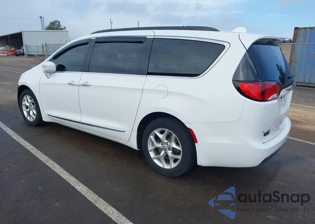 2C4RC1BG2HR507224: 44030378