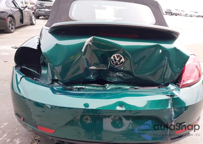 3VW517AT9HM821253: 44030411