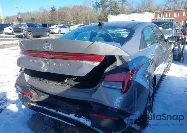 KMHLS4DG2SU928437: 44030450