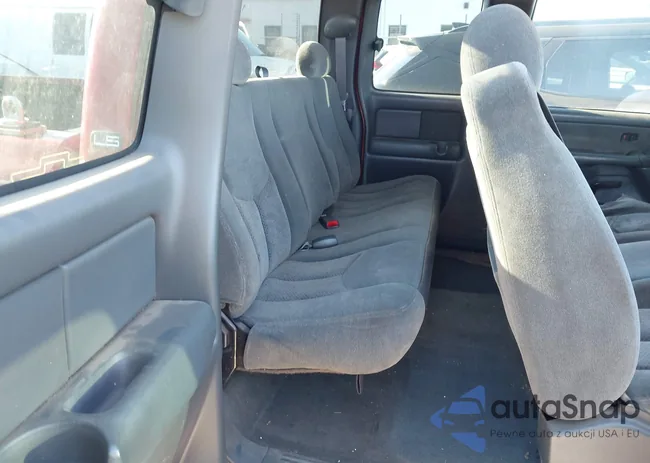 2GCEK19T331122377: 44030457