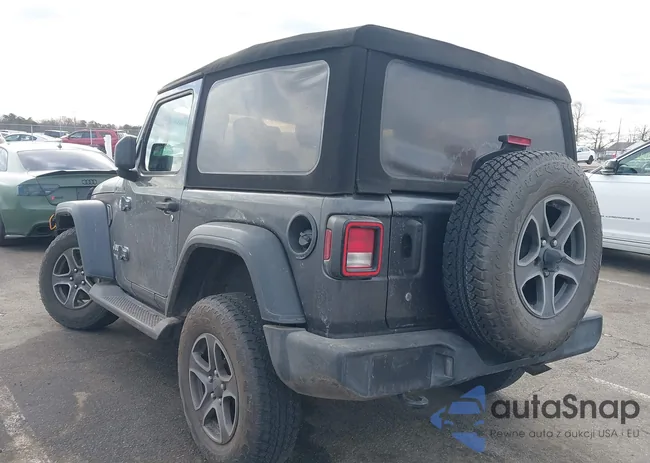 1C4GJXAG6JW156185: 44030483