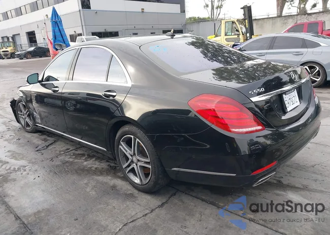 WDDUG8CB2GA220050: 44030510