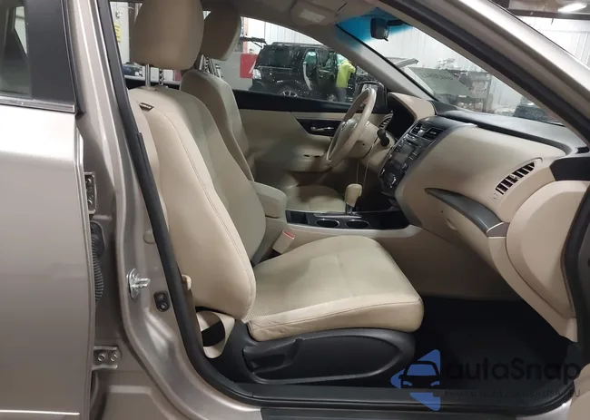 1N4AL3AP5FC165466: 44030543