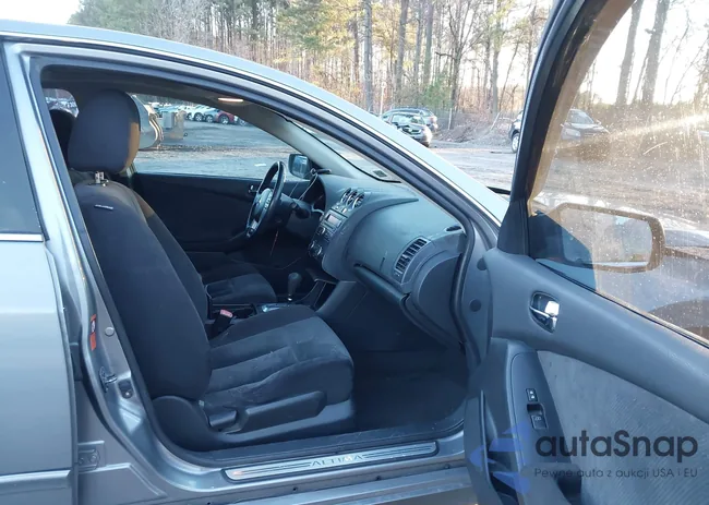 1N4AL21E78N467454: 44030593