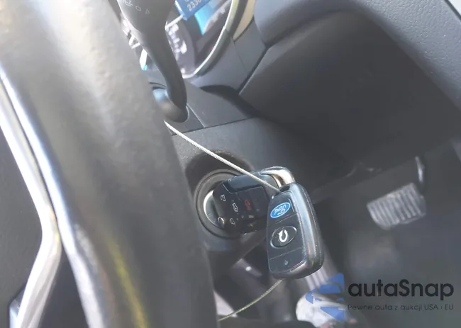 3FA6P0HD1ER147776: 44031658