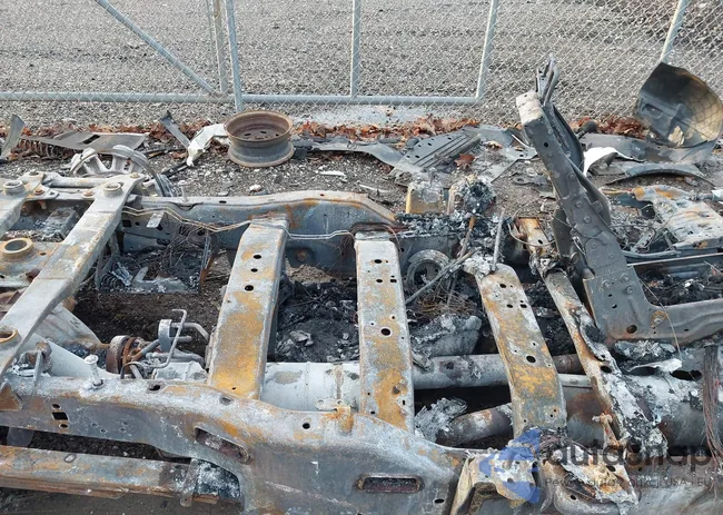 1FTBF2B65KEF10791: 44031708