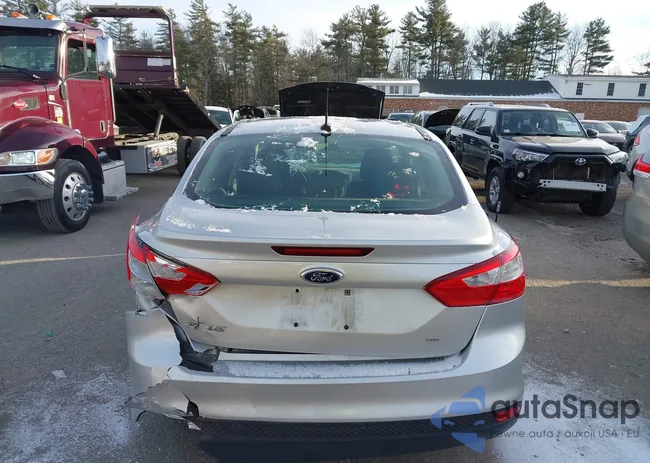 1FADP3F21EL445866: 44031733