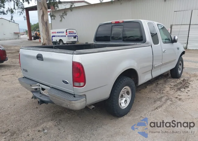 1FTRX17L22KA89229: 44031820