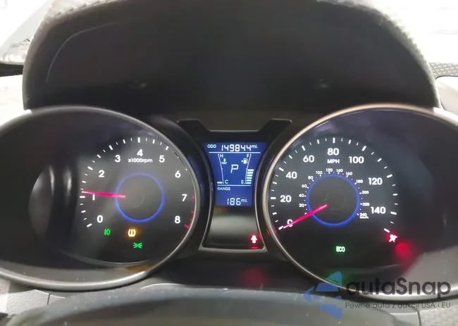 KMHTC6AD7FU218586: 44031873