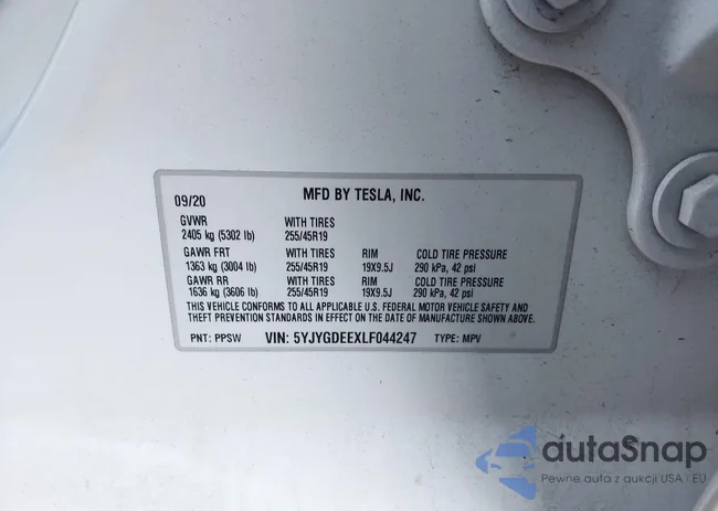 5YJYGDEEXLF044247: 44031899