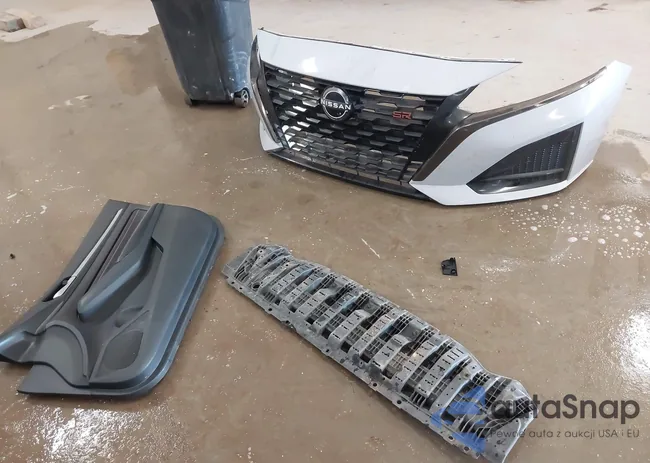 1N4BL4CV8PN351904: 44031909