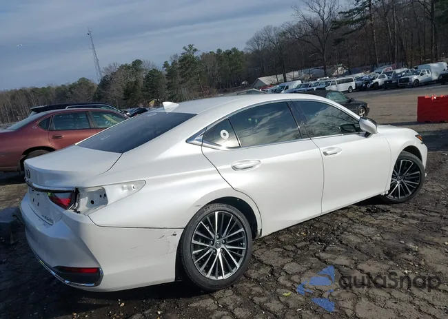 58AD11D10NU010247: 44032125