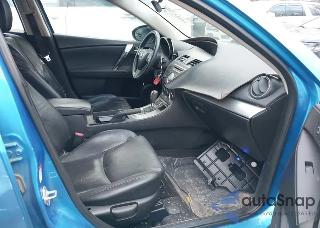 JM1BL1S68A1157407: 44032190