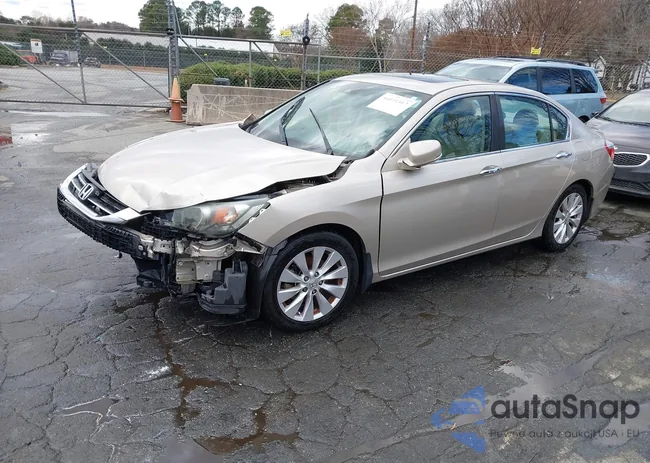 1HGCR2F84EA257368: 44031317