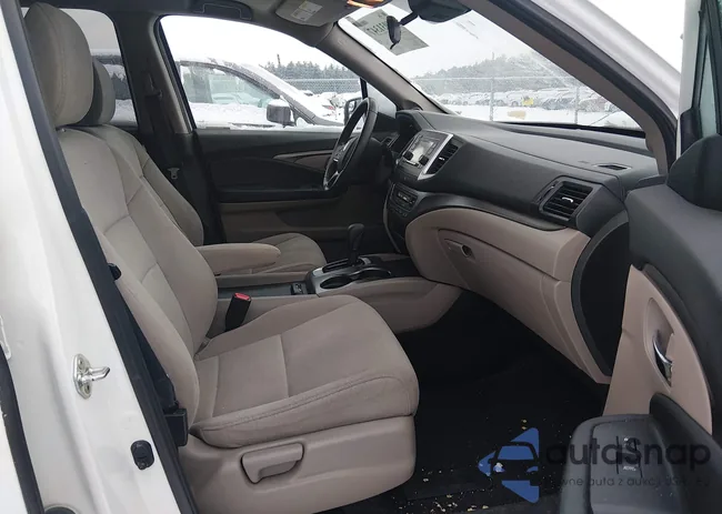 5FNYF6H15KB049636: 44031347