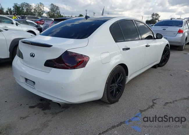 JN1CV6AP6CM936377: 44031358