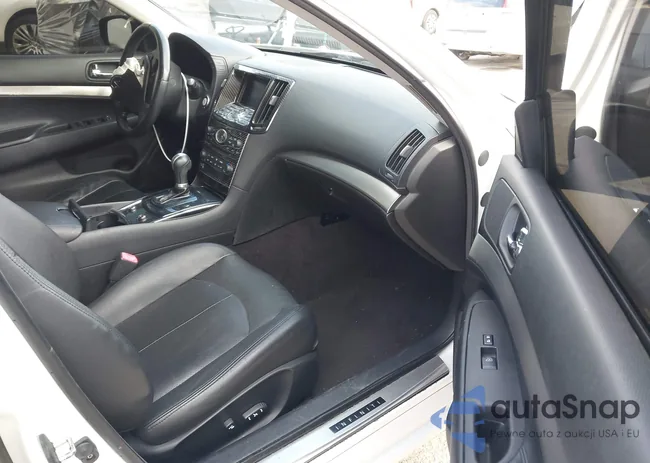 JN1CV6AP6CM936377: 44031358