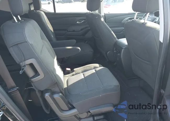 1GNEVGKW8MJ271106: 44031374