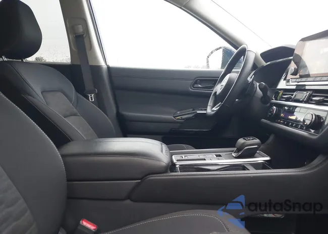 5N1DR3BA5SC242424: 44031392