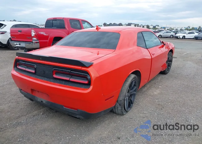 2C3CDZAG6GH323089: 44031444