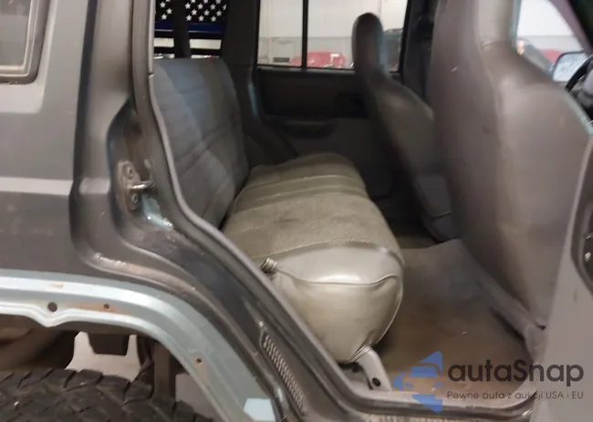 1J4FT68S1VL595015: 44031464