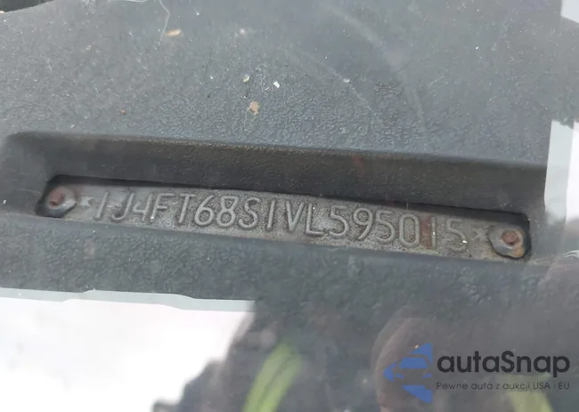 1J4FT68S1VL595015: 44031464