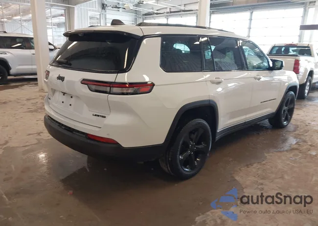 1C4RJKBG4S8675476: 44031484