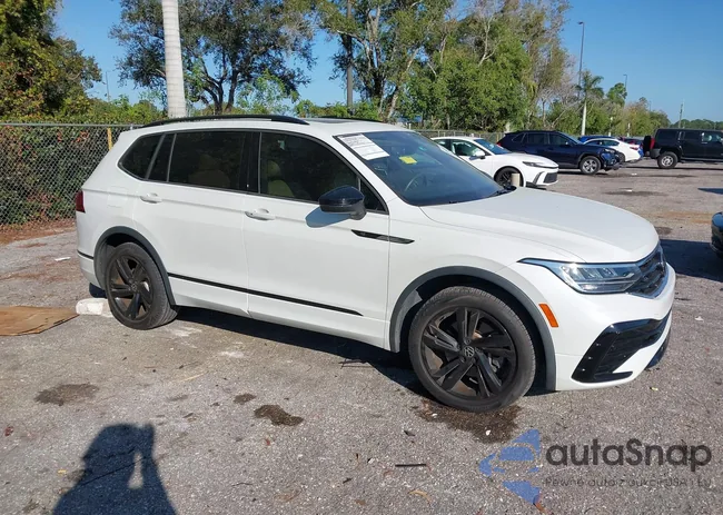 3VVCB7AX6PM098620: 44031495