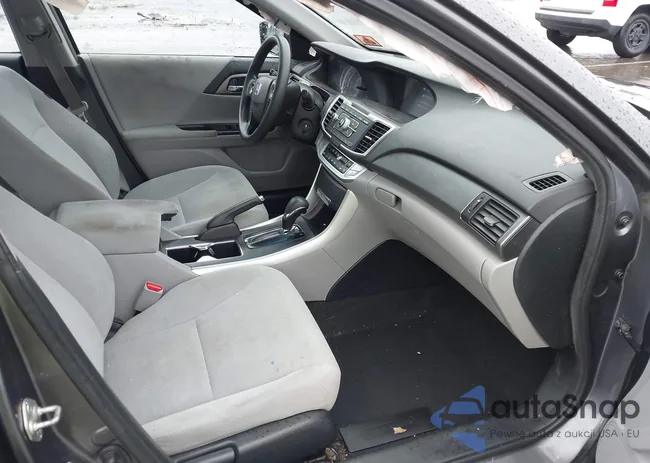 1HGCR2F31DA260506: 44031574