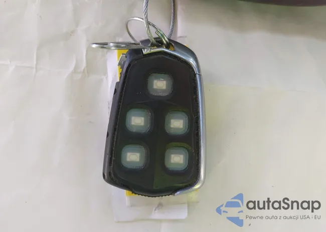 3GYFNCE30GS553373: 44032756