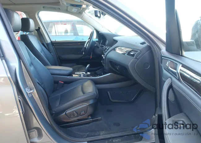 5UXWX9C52F0D46675: 44032838