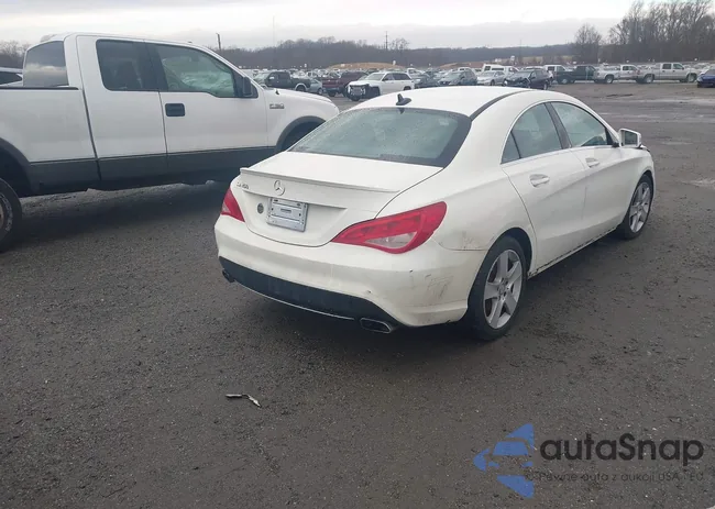 WDDSJ4EB3GN295797: 44032842