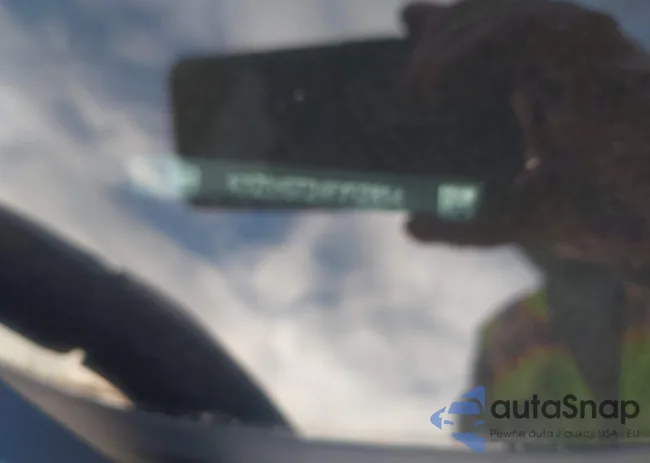 1G1ZB5ST2RF192854: 44032854