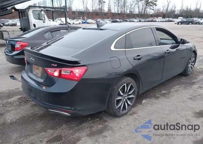 1G1ZG5ST4PF150426: 44032887