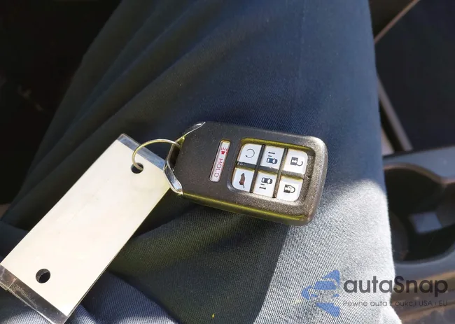 5FNRL6H79KB129720: 44032948