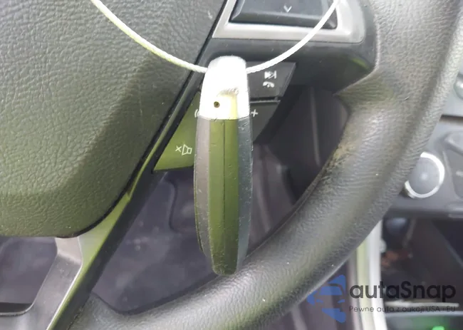 3FA6P0H71JR270983: 44032989