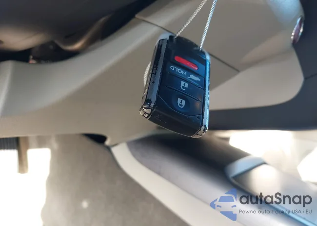 5J8TB3H5XDL011246: 44033043