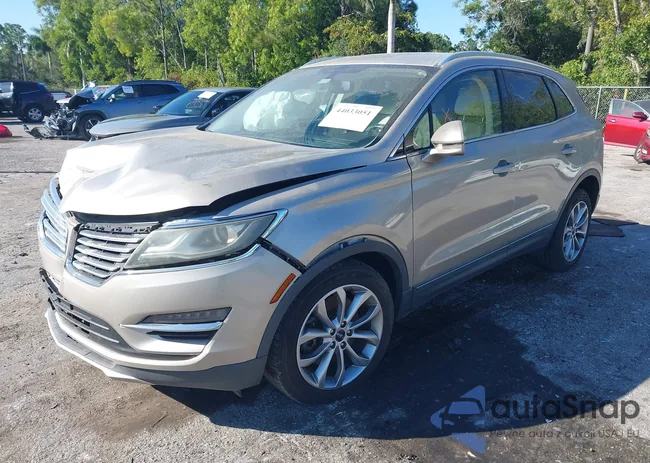 5LMCJ1A94FUJ37630: 44033051