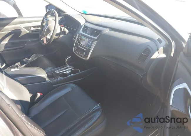 1N4AL3AP1HC176676: 44033084