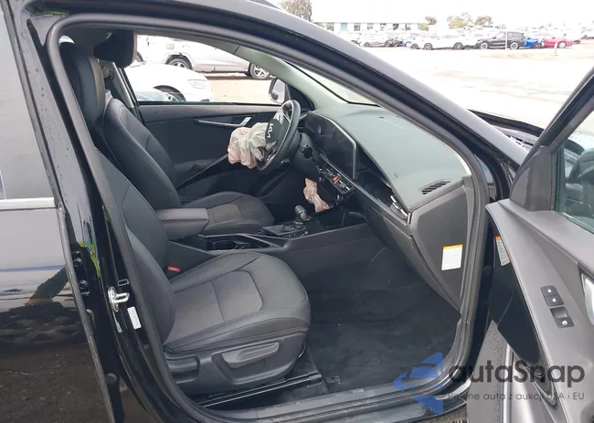 KNDCR3LE5R5128407: 44033124