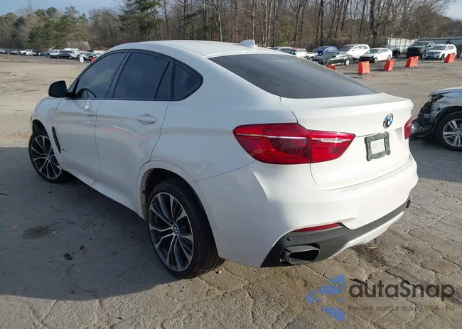 5UXKU2C57J0X51077: 44033174